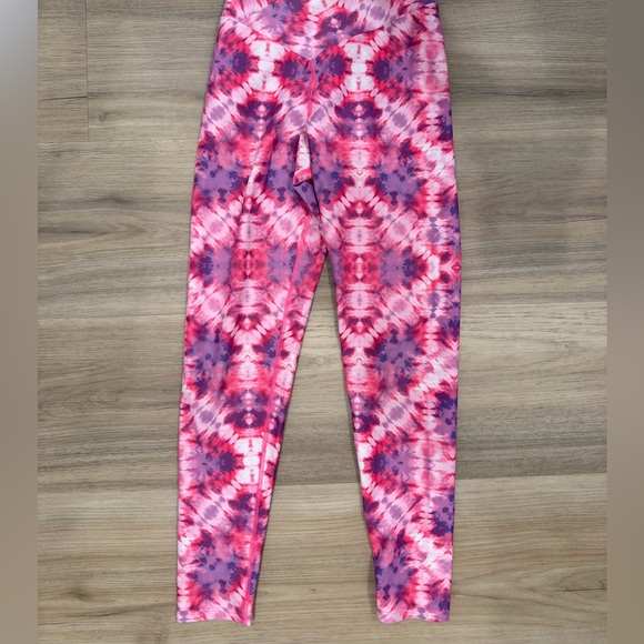 Beach Riot Cara Tie Dye Legging - Picture 6 of 6